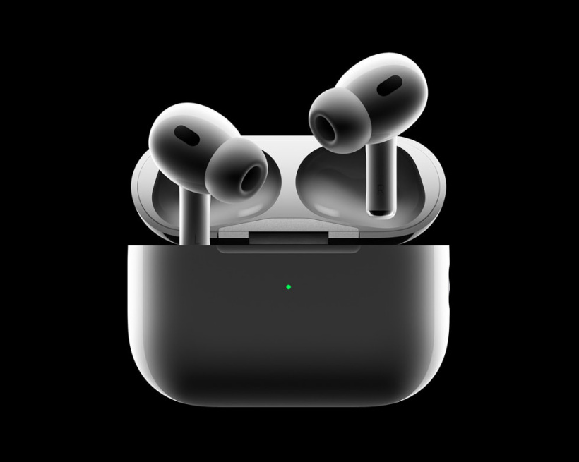 苹果 AirPods Pro 2 无线耳机国内首批订单已发货，明日开售