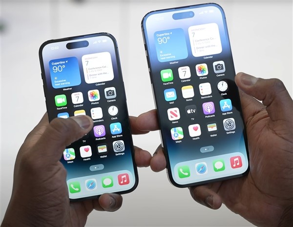 外媒称iPhone 15系列已开始试产：标准版采用国产灵动岛屏