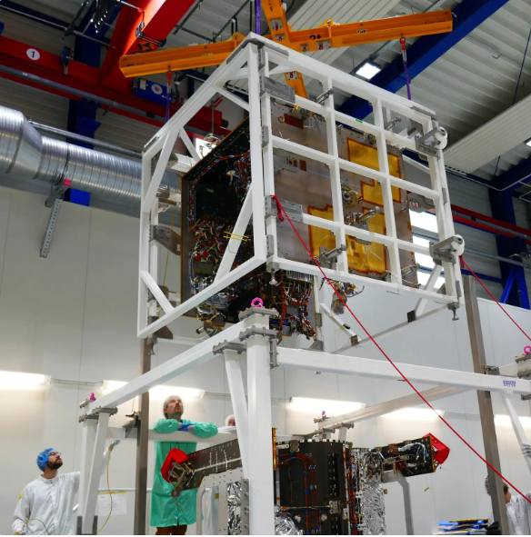 赫拉探测器完成组装：深空探测任务迎来重要进展