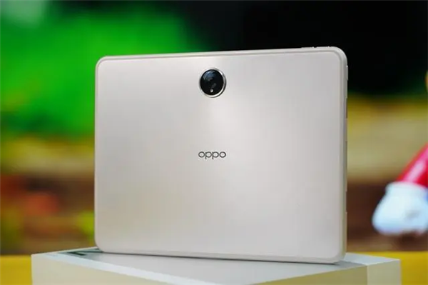 搭载骁龙8 Gen3的OPPO Pad 3开始试产，引领科技新潮流